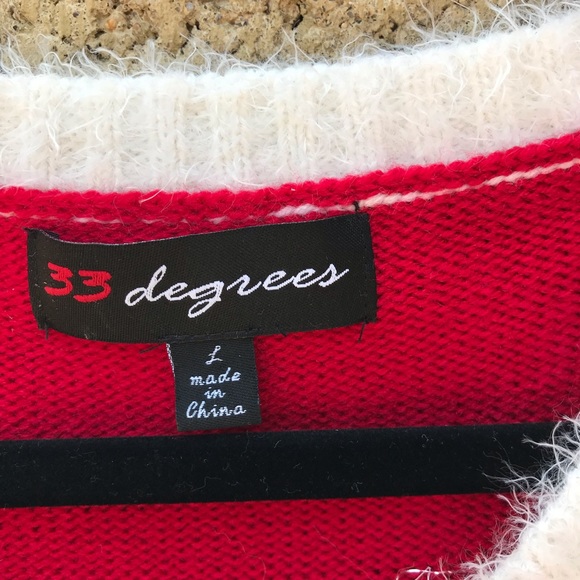 ❌SOLD❌Women’s red Christmas sweater - Picture 3 of 4